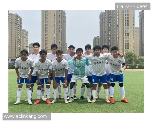 河北足球队奋战赛场展现风采全力争夺荣誉与辉煌的未来之路